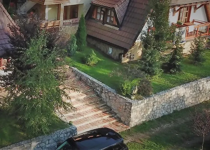 アパート Svetla U Planini バイナ・バシュタ